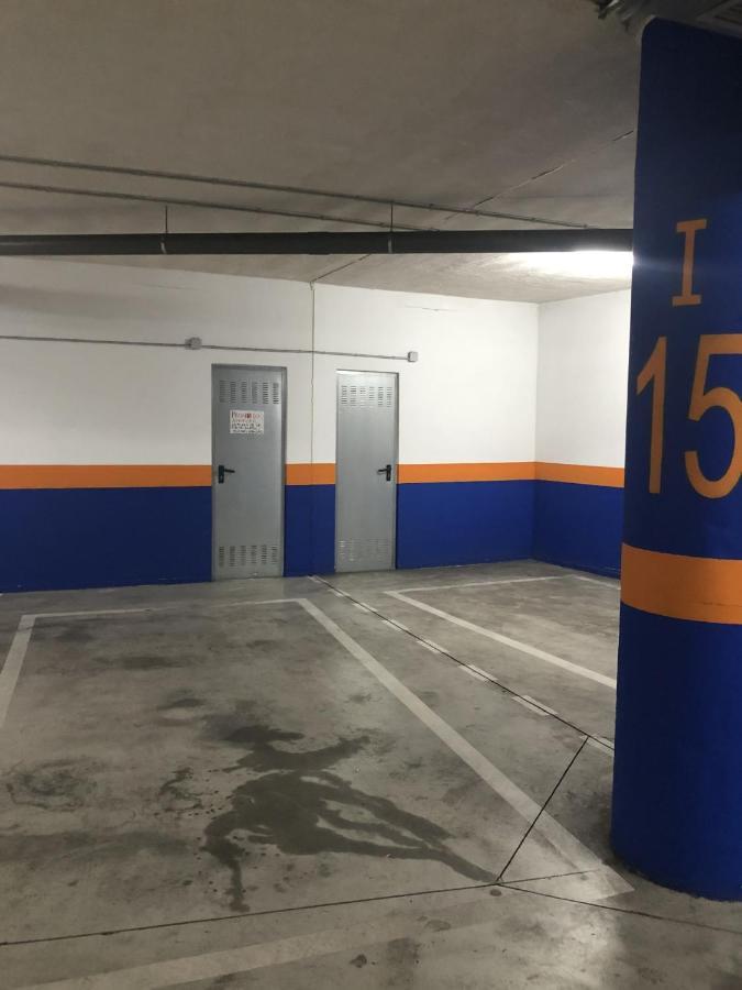 Tecnocordoba II Aparcamiento Privado Gratuito Y Piscina Apartment Luaran gambar