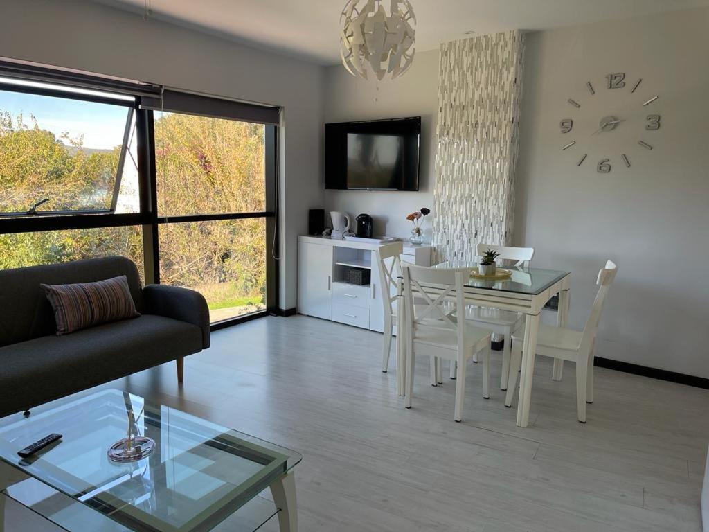 Tecnocordoba II Aparcamiento Privado Gratuito Y Piscina Apartment Luaran gambar